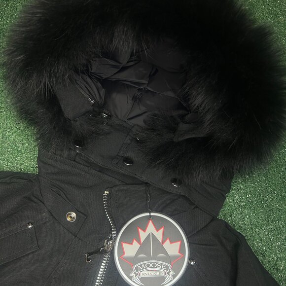 Moose Knuckles Bomber Jacket With Fur Black Size Medium - Picture 3 of 14